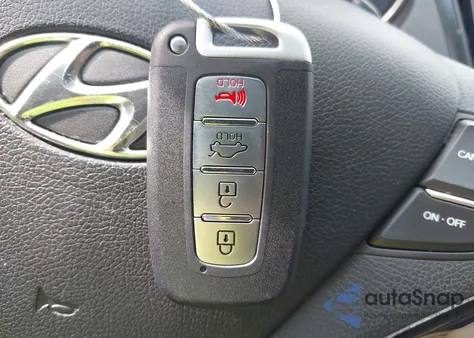 2013 Hyundai Sonata Limited z USA, uszkodzony, nr VIN 5NPEC4AC4DH685867